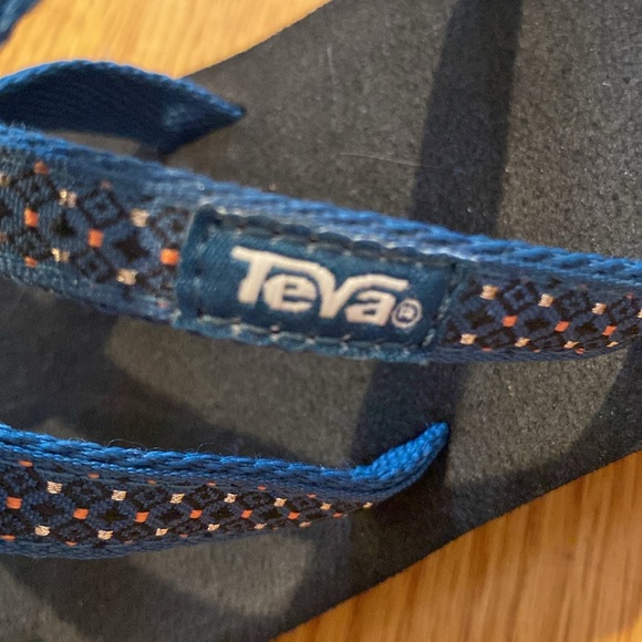 Tera sandals - Picture 2 of 4